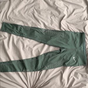 Nike leggings